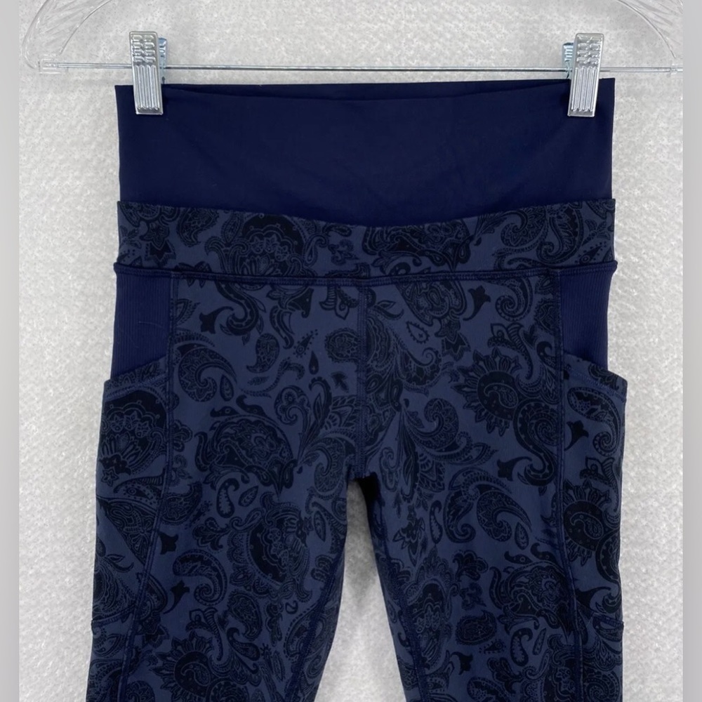 Lululemon En Route Crop legging Blue Paisley Jogger Full-on Luon Sz6☀️ - Picture 14 of 16